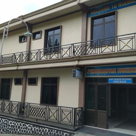 Hotel "Ngebel Indah" Extérieur photo