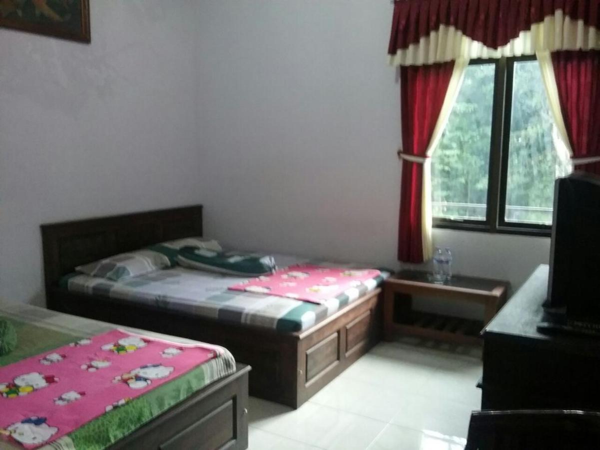 Hotel "Ngebel Indah" Extérieur photo